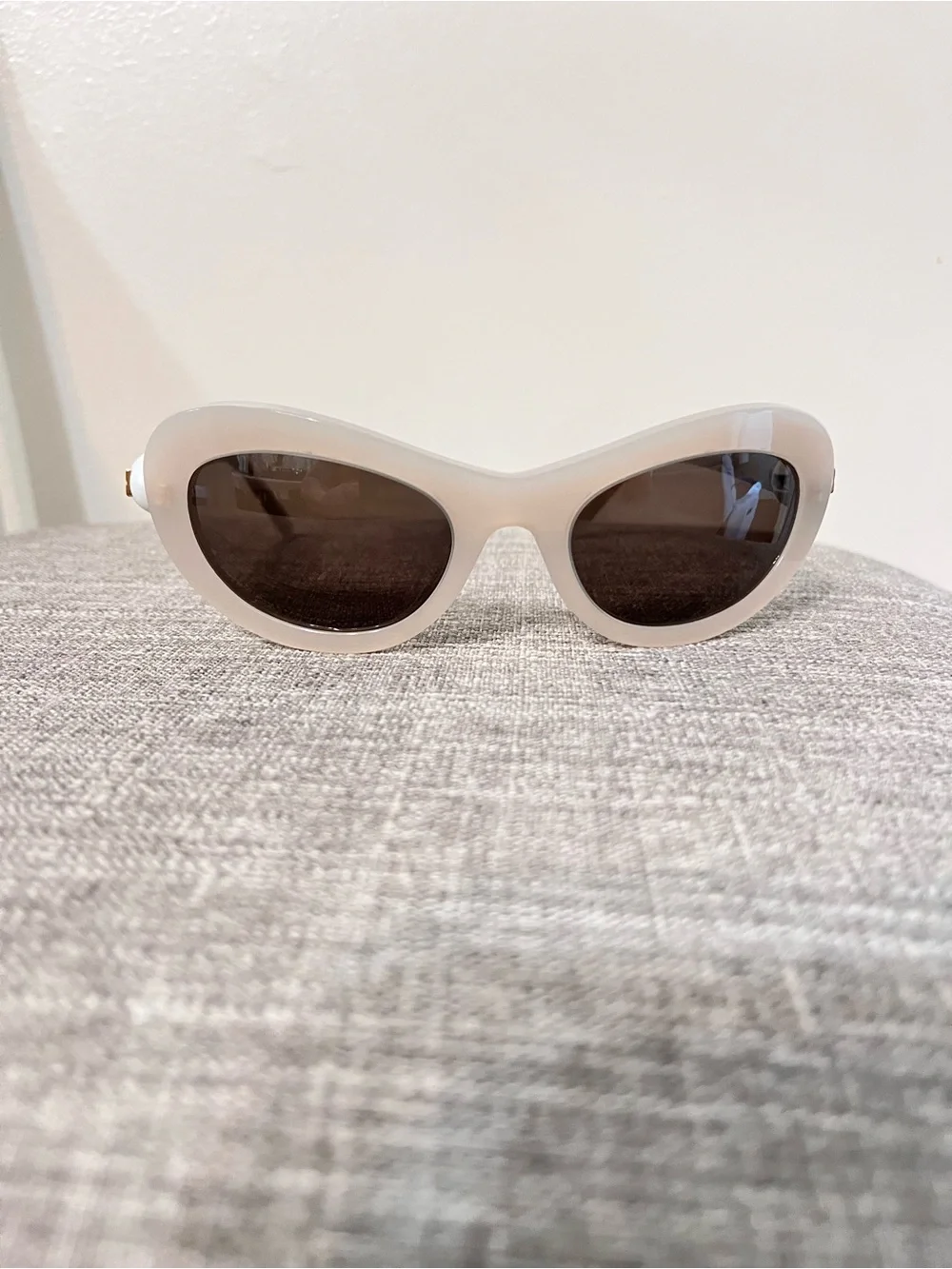 Givenchy Cream Cat-Eye Sunglasses with Dark Lenses - Picture 1 of 6